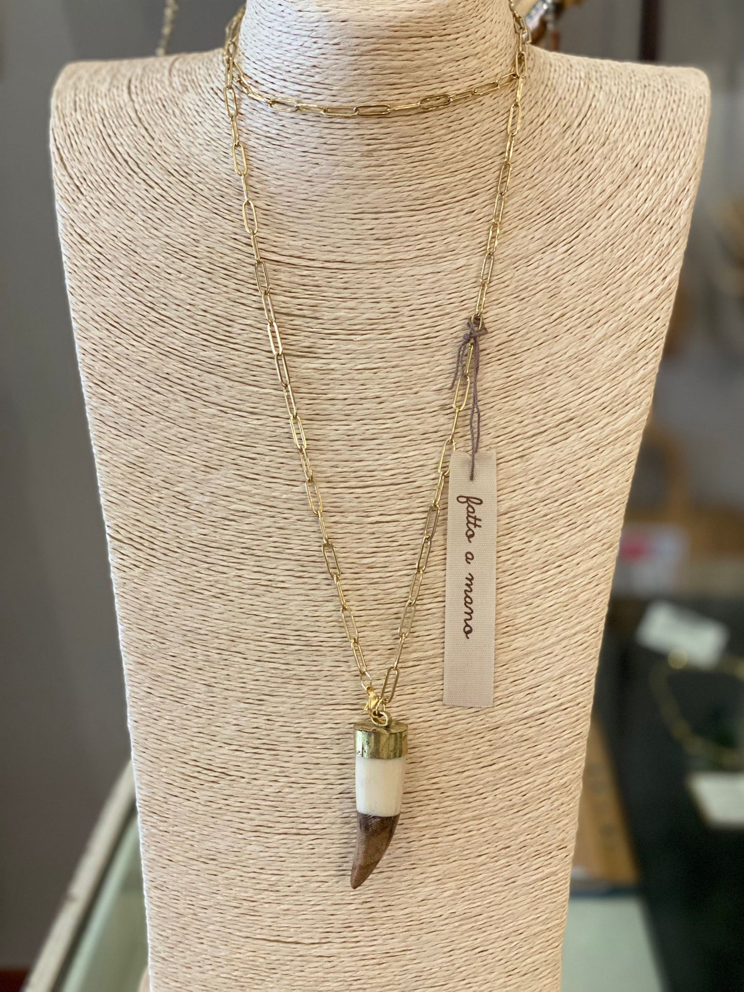 Collana lunga - Corno medio legno