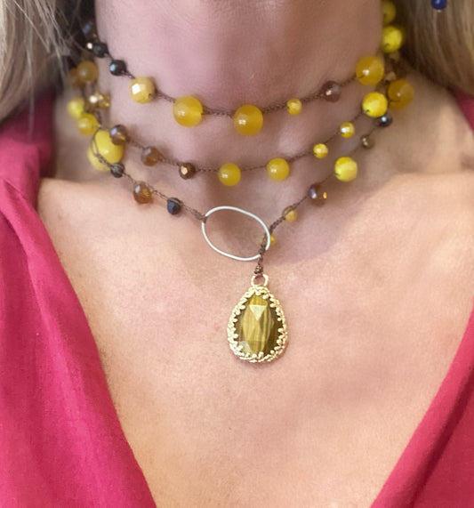 Collana lunga pietre dure "Le Giravolte"