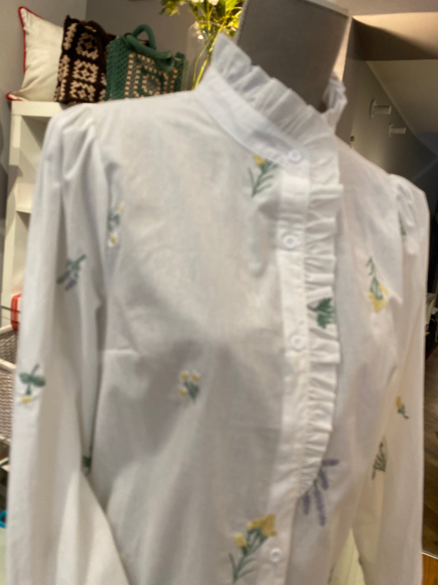 Camicie ricamate 100%cotone