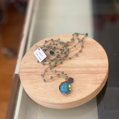 Collana lunga”Le Cristalline “
