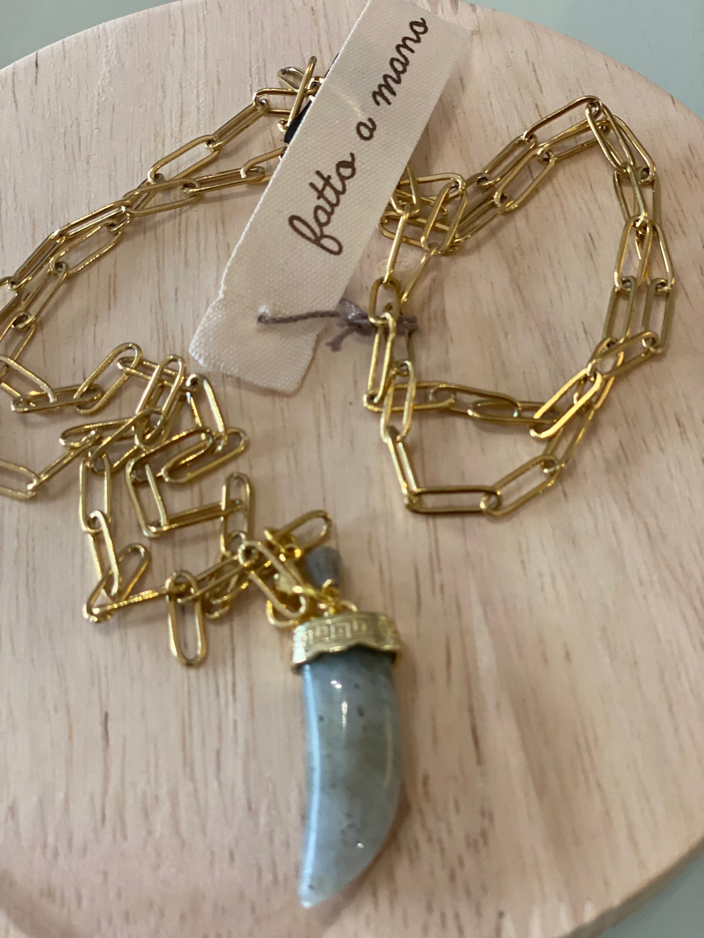 Collana lunga catena - corno pietra piccolo