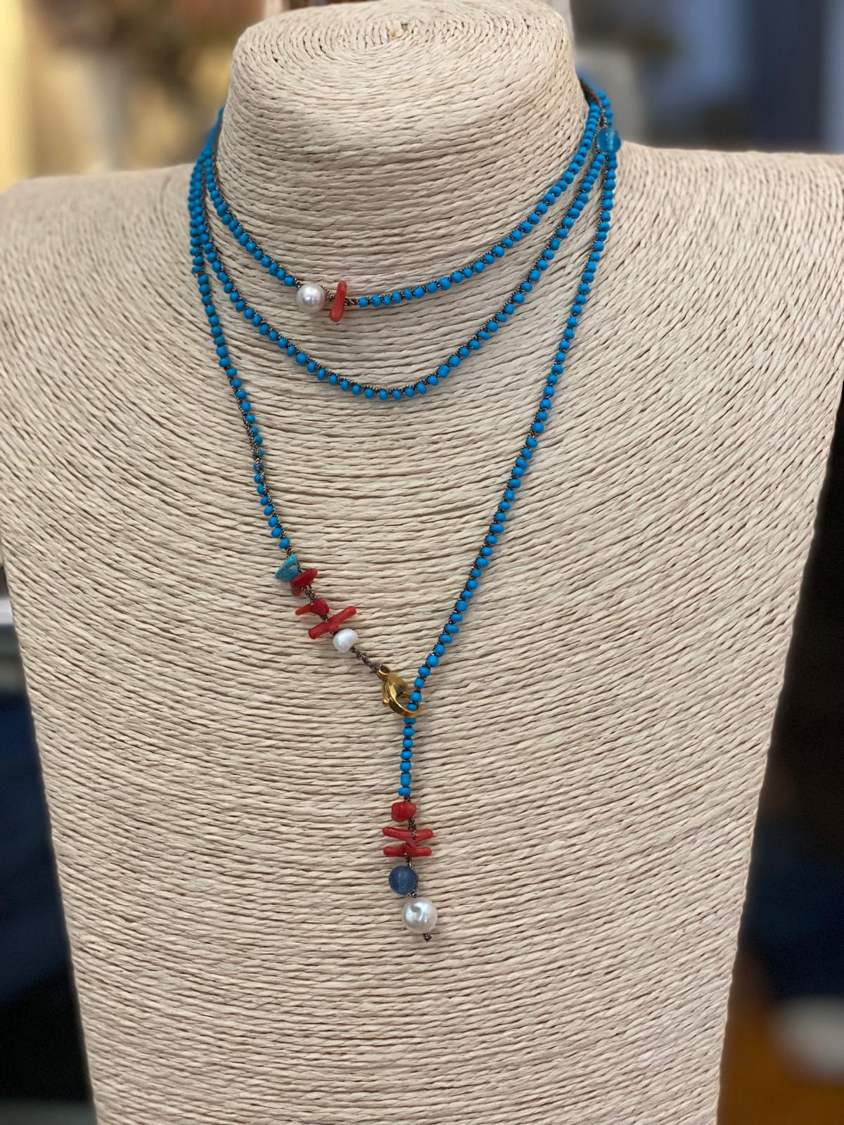 Collana lunga “Le Coralline”