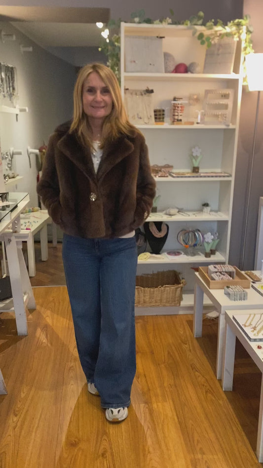 Giacca corta ecopelliccia brown corta